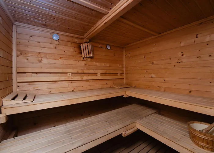 Luxury Beachfront Penthouse Marbella - Heated Pool & Seaviews *