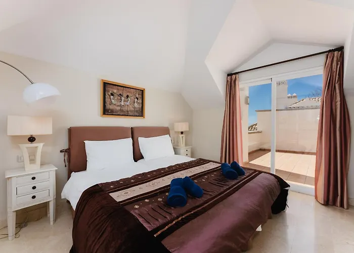 Luxury Beachfront Penthouse Marbella - Heated Pool & Seaviews Apartamento *